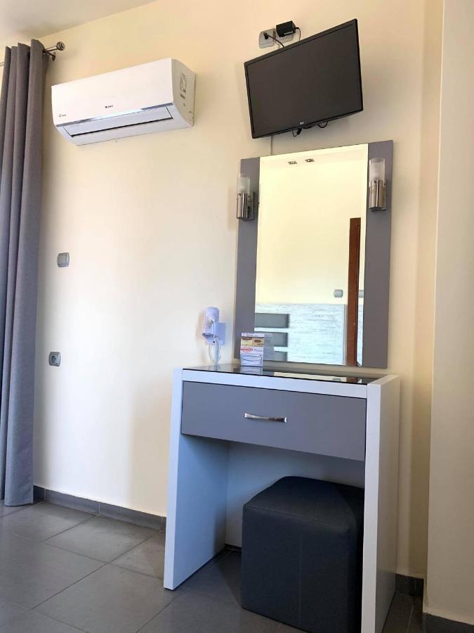 Αφροδίτη Hotel Neon Rysion Ngoại thất bức ảnh